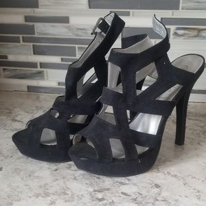 Deb faux suede heels